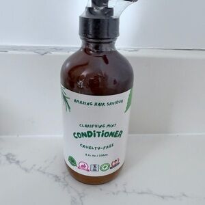 Amazing Hair Saviour Clarifying Conditioner -